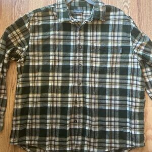 Eddie Bauer Men's Green Plaid Shirt Size XL‎